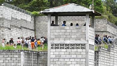 مذبحة داخل سجن للنساء في هندوراس تخلف 41 قتيلة